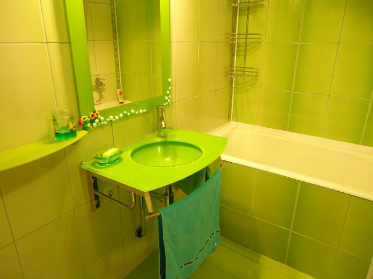 Дизайн зеленой ванной комнаты: 100+ реальных фото примеров и идей оформления