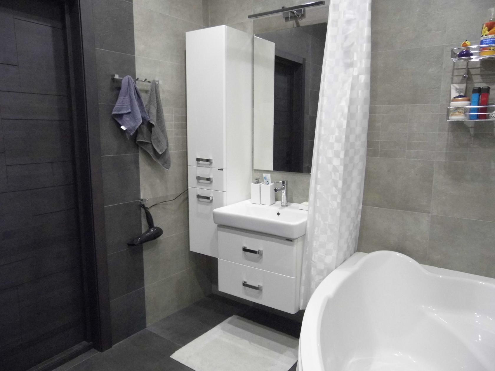 Дизайн серой ванной комнаты: плюсы и минусы, сочетания серого с другими цветами, реальные фото примеры