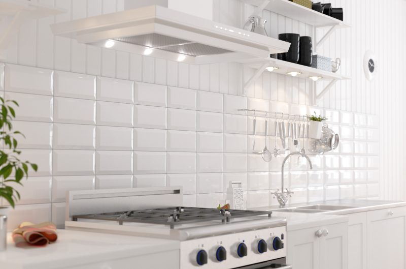 Варианты дизайна белого фартука на кухне: 100+ реальных фото примеров