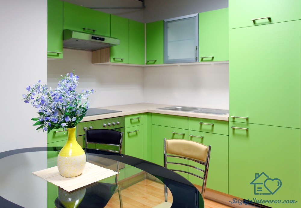 Почему зелёный цвет идеально подходит для оформления кухни?
